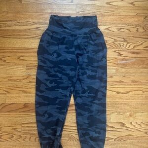 Camo Athleta Joggers size small